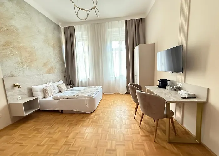 Bright By Schoenbrunn, Next To U6 Niederhofstrasse Hotel