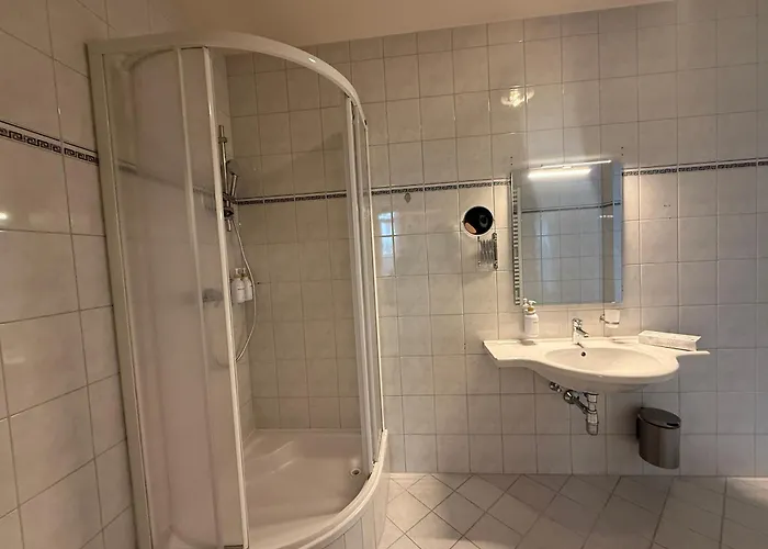 Hotel Bright By Schoenbrunn, Next To U6 Niederhofstrasse