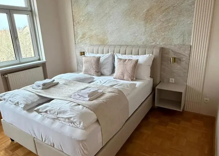 Hotel Bright By Schoenbrunn, Next To U6 Niederhofstrasse *