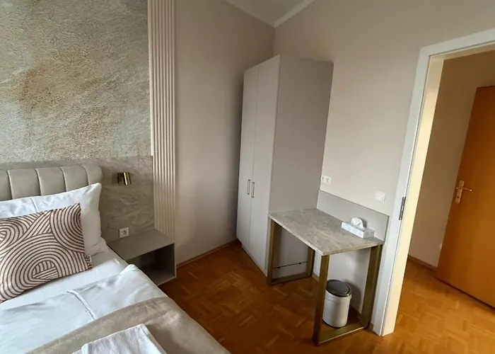 Hotel Bright By Schoenbrunn, Next To U6 Niederhofstrasse *