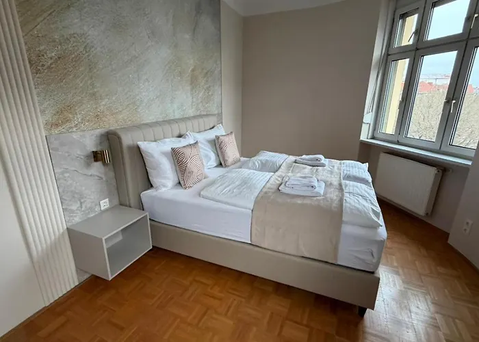 Hotel Bright By Schoenbrunn, Next To U6 Niederhofstrasse